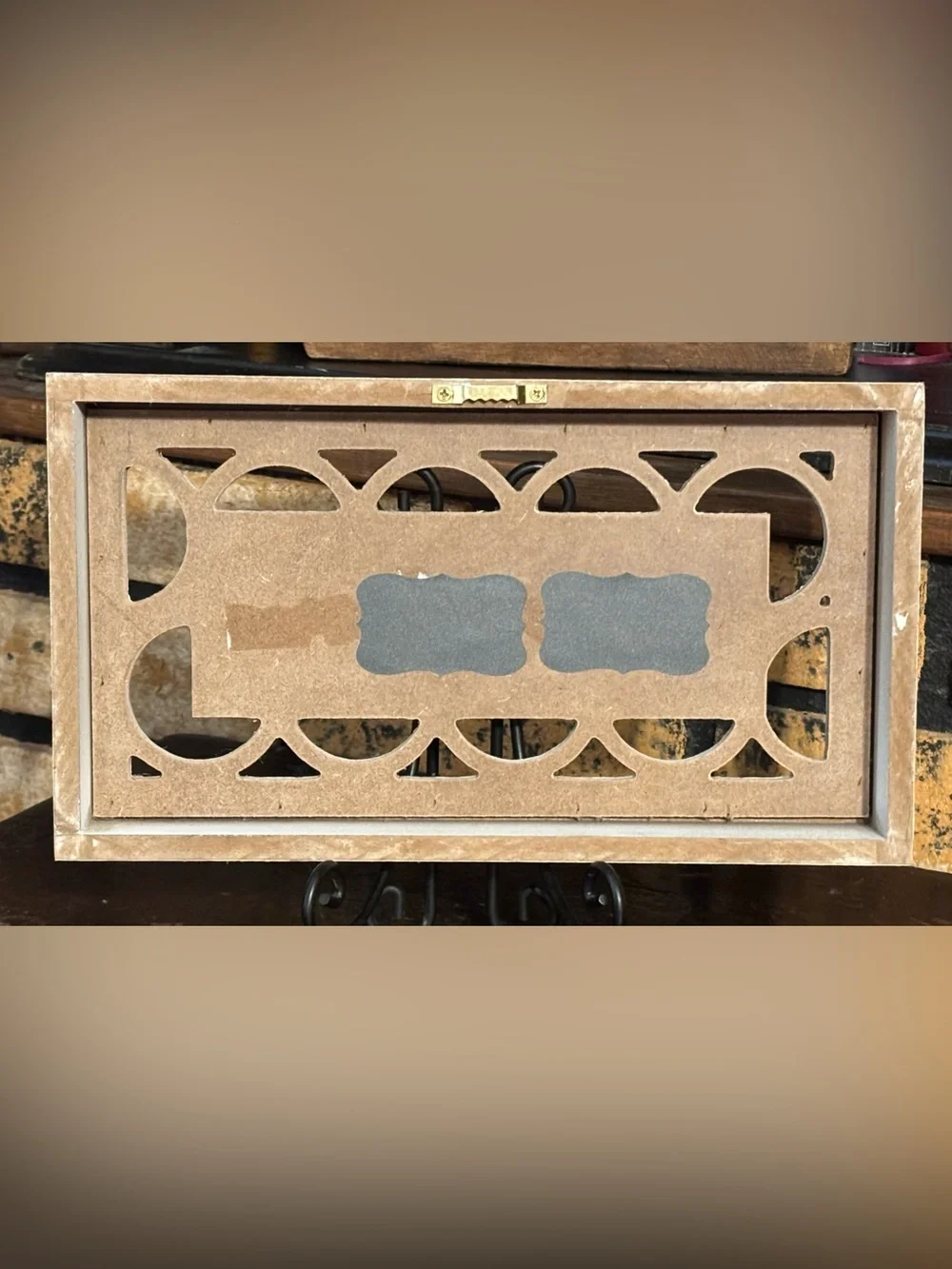 Rustic White 'Family' Cutout Wooden Wall Decor